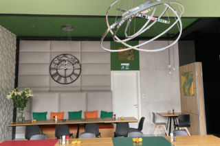 Polskie smaki w nowoczesnym biurowcu – na 290 mkw. w warszawskim PRIME otwarto bistro Luncher