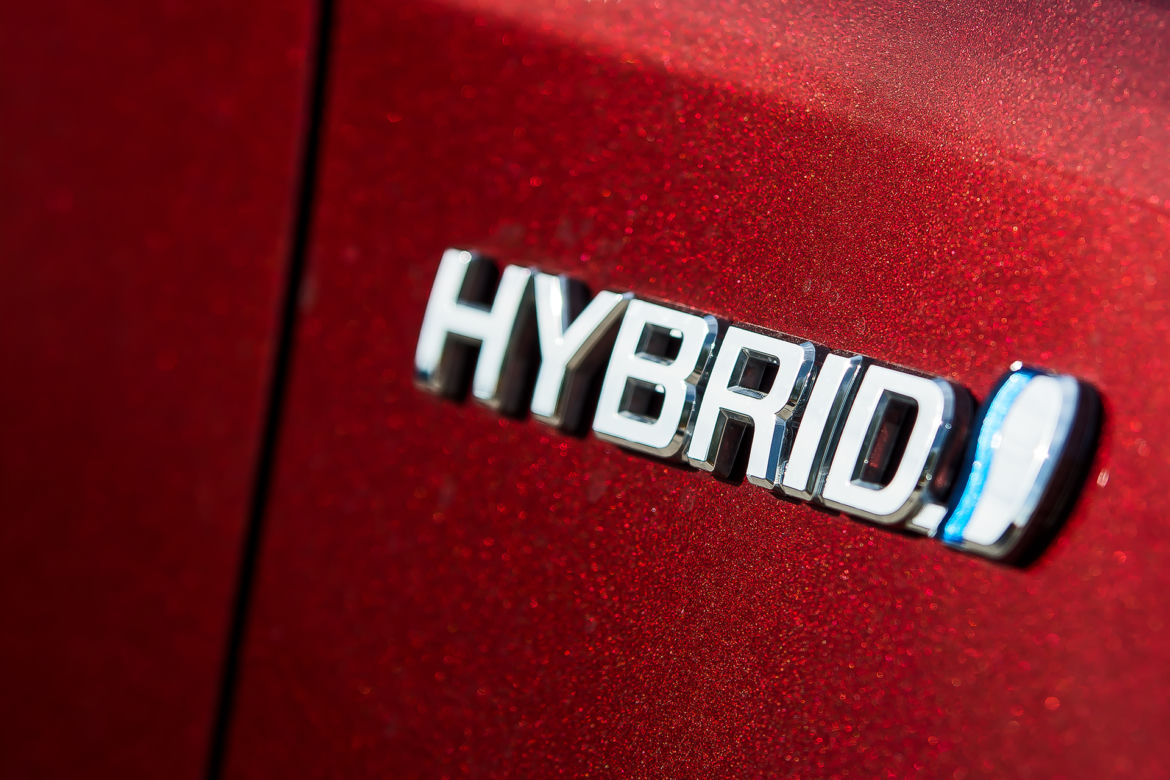 Toyota RAV4 Hybrid E-Four Prestige