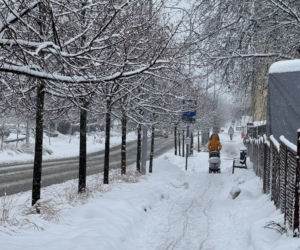 Nagły atak zimy tuż przed Wielkanocą. Śnieg i zgrzytanie zębami z zimna