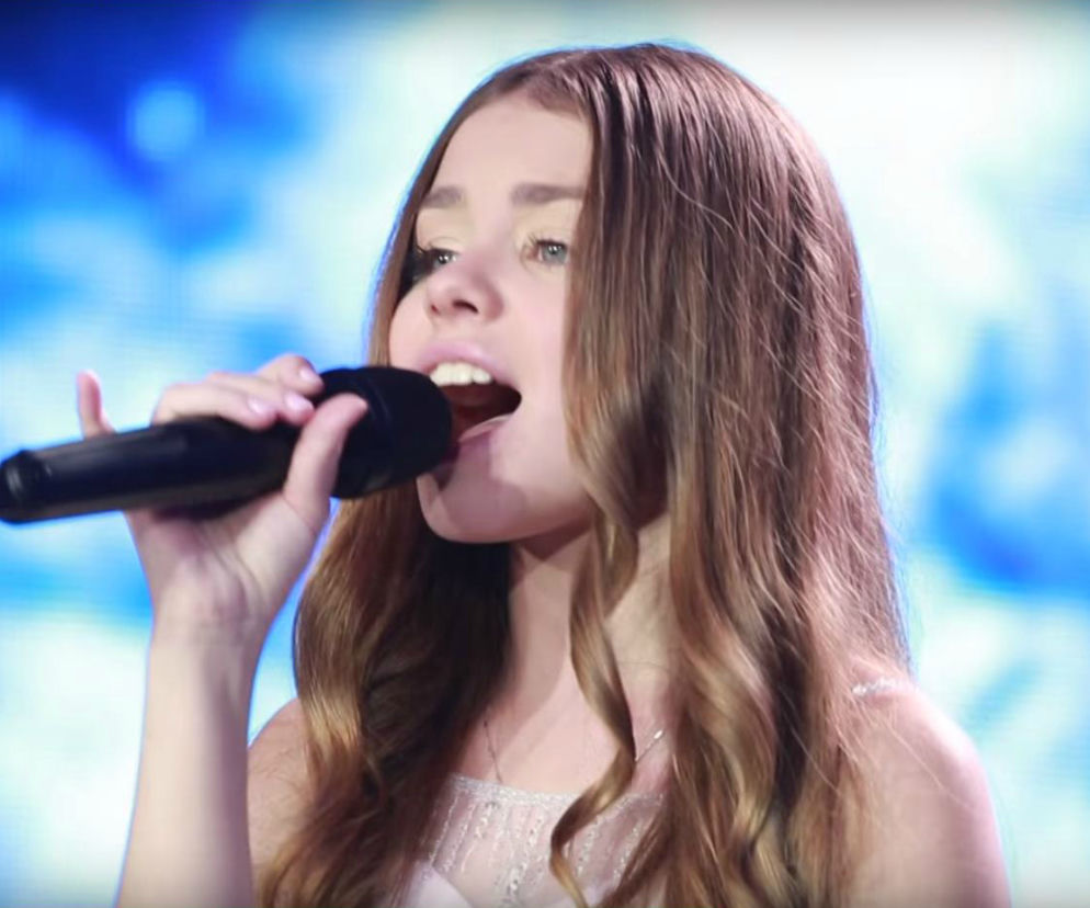screen z filmu Olivia Wieczorek - Nie Zapomnij (Poland) First Rehearsal - Junior Eurovision 2016