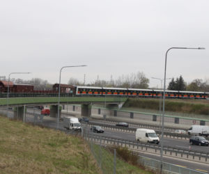Powitaliśmy nowy pociąg metra. Skoda Varsovia jest już w Warszawie