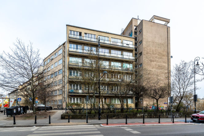 Wieżowiec przy ul. Sewerynów 4 w Warszawie