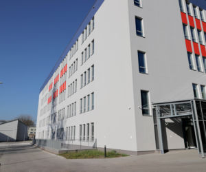 Nowy szpital w Legionowie bez SORu i porodówki. Wpadka ministra? 