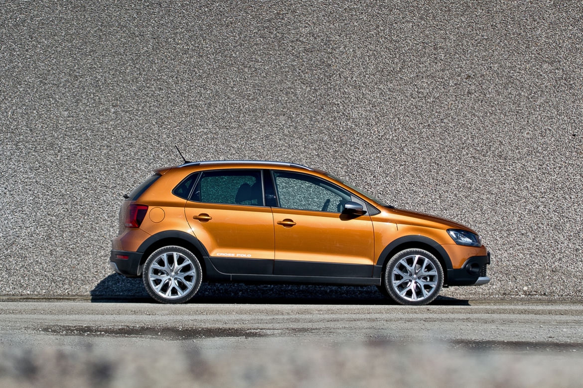 Volkswagen Cross Polo lifting 2014