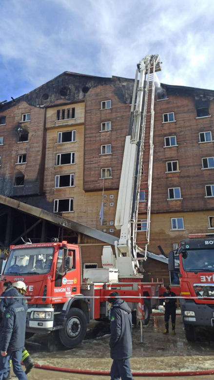 66 osób zginęło, a 51 zostało rannych w pożarze hotelu w ośrodku narciarskim Kartalkaya w prowincji Bolu na północy Turcji