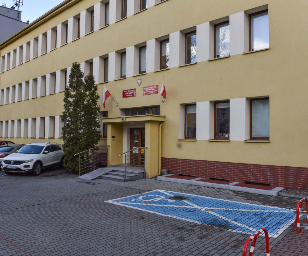 Matka i syn pod lupą prokuratury z Torunia. Nielegalny biznes zniszczony