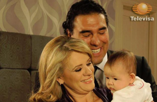 Prawdziwe uczucie (Amores Verdaderos). Victoria (Erika Buenfil), Arriaga (Eduardo Yanez)