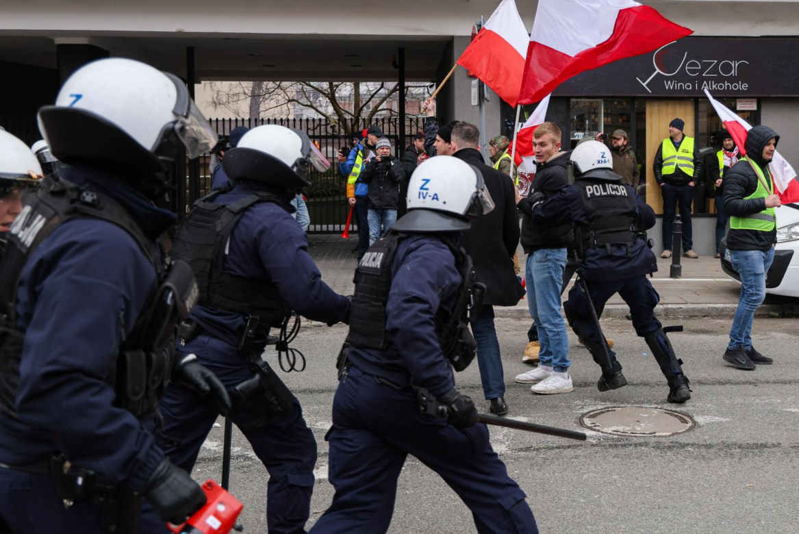 Protest rolników pod Sejmem - starcia z policją