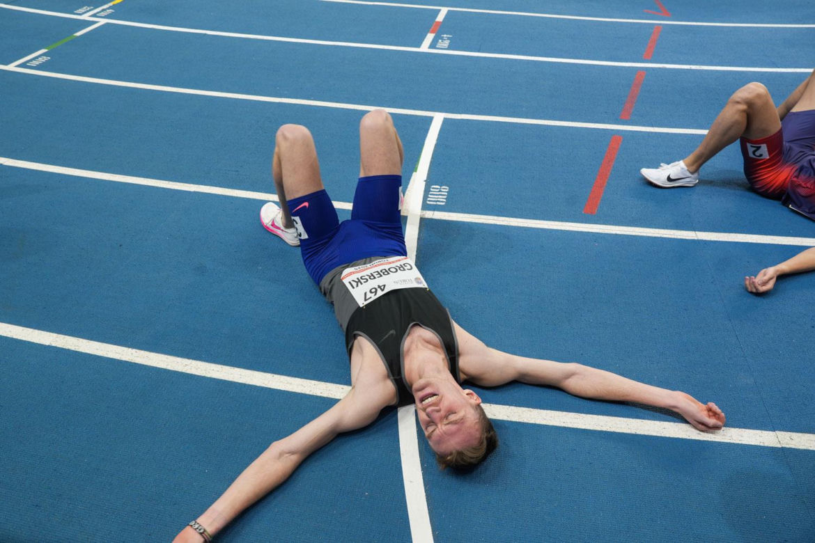 Halowe Mistrzostwa Polski 2025 w Arenie Toruń. Zdjęcia kibiców z trybun i sportowców