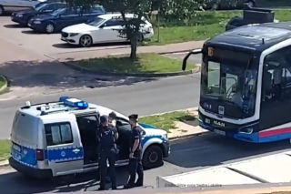 3-latek sam wsiadł do autobusu i odjechał. Nikt nie zauważył, że nie ma z nim mamy