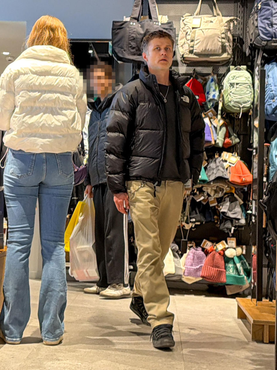 Maciej Zakościelny na zakupach