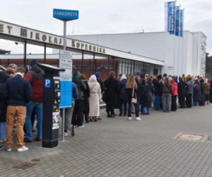 Sławosz Uznański-Wiśniewski przyciągnął tłumy do Auli UMK w Toruniu