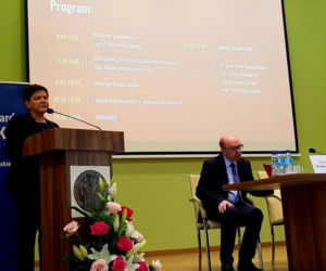 Szydło szokuje na imprezie u kumpla