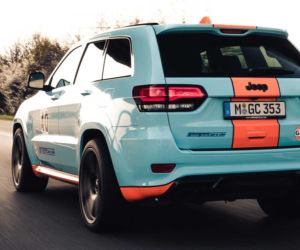Jeep Grand Cherokee Trackhawk w barwach Gulf