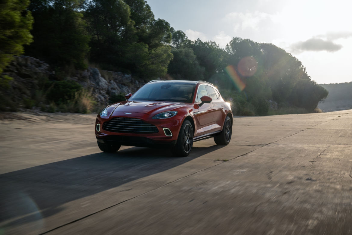 Aston Martin DBX (2020)