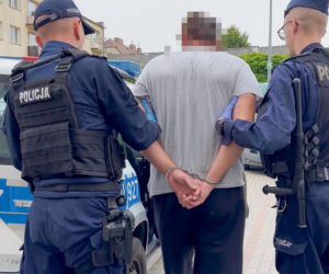 Adam stanął w obronie ukochanej, skatowali go na śmierć. Spoczął obok swoich braci