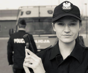 Te piękne i odważne kobiety służą w policji i dbają o bezpieczeństwo!