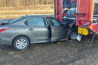 Dwa poranne zdarzenia drogowe w jednym miejscu o tym samym czasie - Jedna osoba została do szpitala