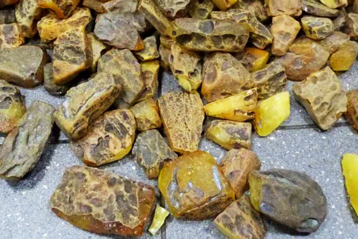Udaremniono przemyt prawie 26 kg bursztynu