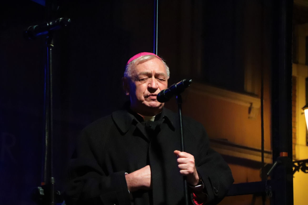 Magia Świąt na wigilijnym spotkaniu! Wyjątkowa atmosfera w Toruniu