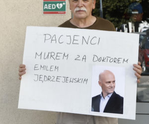 Dr Jędrzejewski po raz drugi w prokuraturze