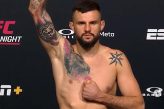 Cezary Oleksiejczuk - Cesar Almeida. O której debiut Polaka w UFC? Transmisja na żywo: Gdzie oglądać walkę?