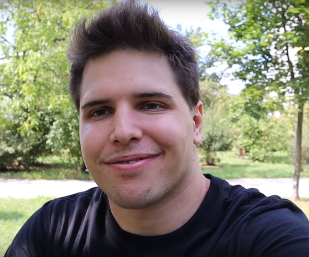 Maciej Zony Zoniuk: wzrost, kto to, pływanie, ile ma lat, instagram. Kim jest zawodnik HIGH League?