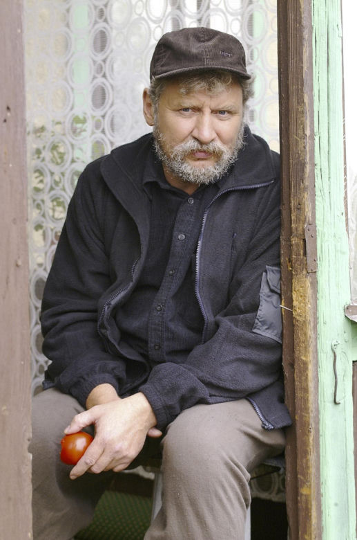 Pamiętacie „Zróbmy sobie wnuka”? Tak dziś wyglądają gwiazdy filmu