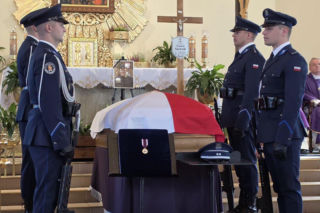 Syreny zawyły w całej Polsce. Tak policja pożegnała zastrzelonego sierż. Natana Sieronia