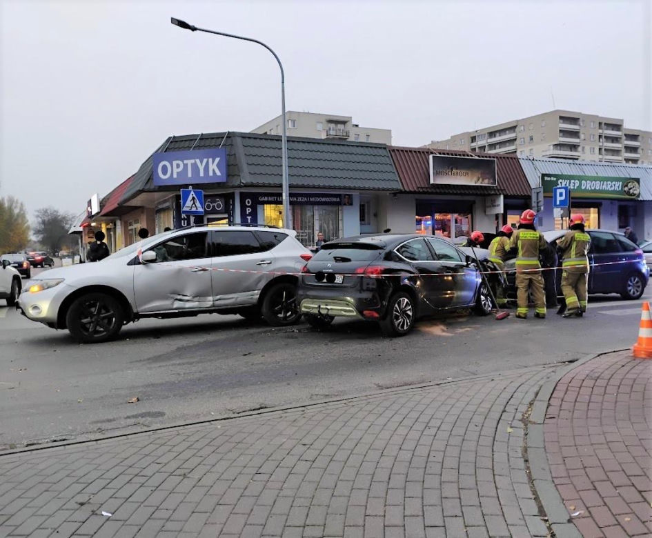 Cztery samochody zderzyły się na ul. Rynkowej w Siedlcach
