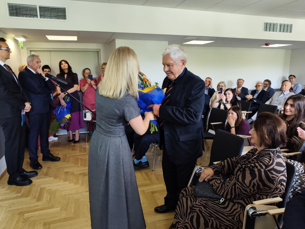 Szpital uhonorował wybitnych kardiochirurgów. Legendy skalpela otworzyły hybrydową salę operacyjną