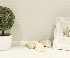 Mozaika w łazience shabby chic