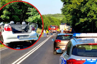 Śmierć na drodze pod Sulejowem. Jedna z nastolatek walczy o życie [ZDJĘCIA]