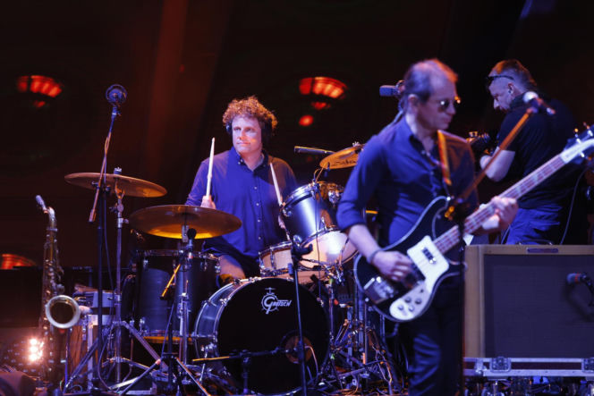 T-love, Muniek Staszczyk, Sidney Polak