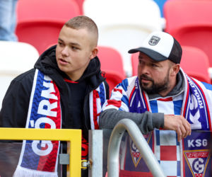 Zdjęcia kibiców i zawodników z derbów Górnego Śląska
