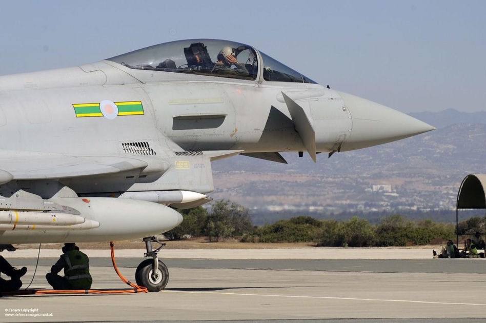 Eurofighter Typhoon należący do RAF