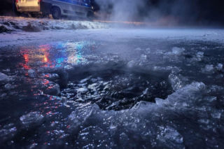 Policyjny pościg w Zakanale. Lód załamał się pod pijanym kierowcą