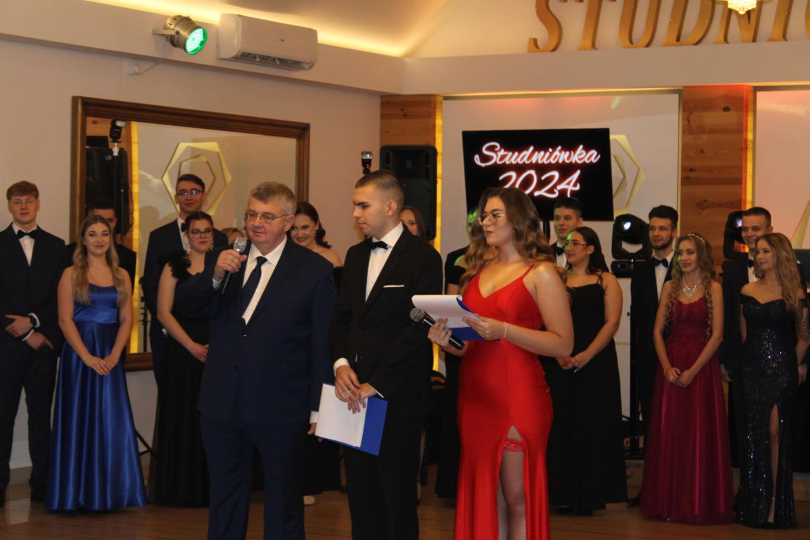Studniówka I LO w Starachowicach