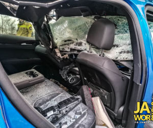Alfa romeo wbiła się w ciężarówkę. Szokujące wypadek na A4 