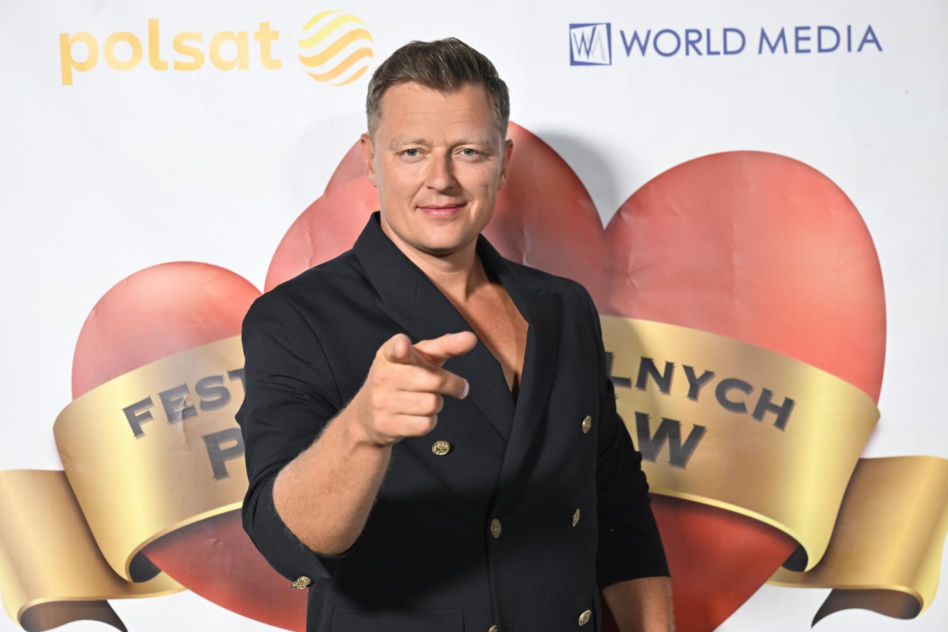 Festiwal Weselnych Przebojów Polsatu. Marcelina Zawadzka jak młoda, Ela Romanowska z wielkim rozcięciem, a Miszczak kwitnie!