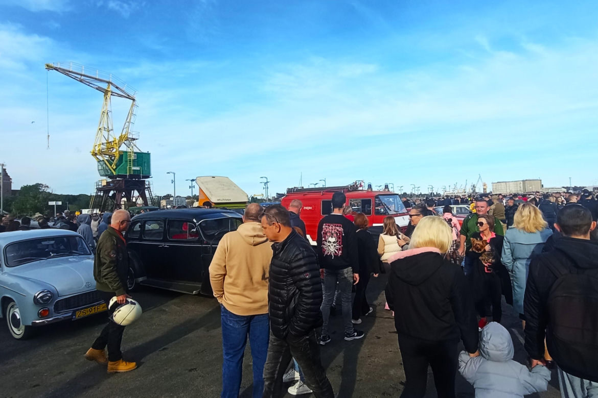 Zlot klasyków motoryzacji na Łasztowni