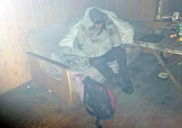 Rozpaczliwy telefon: Za chwilę umrę. Pan Grzegorz był siny na twarzy, na ścianach szron