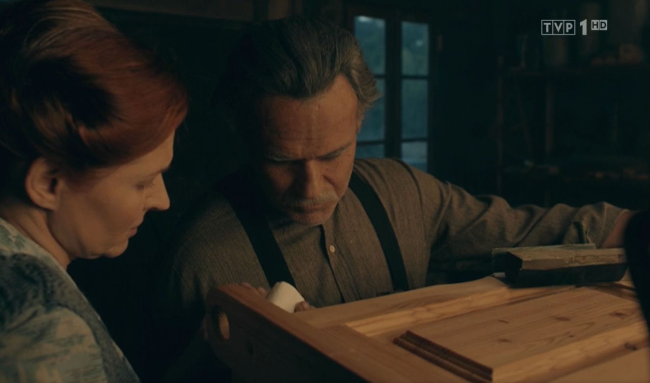 Stulecie Winnych 4, odc. 1: Stanisław (Jan Wieczorkowski), Ania (Urszula Grabowska)