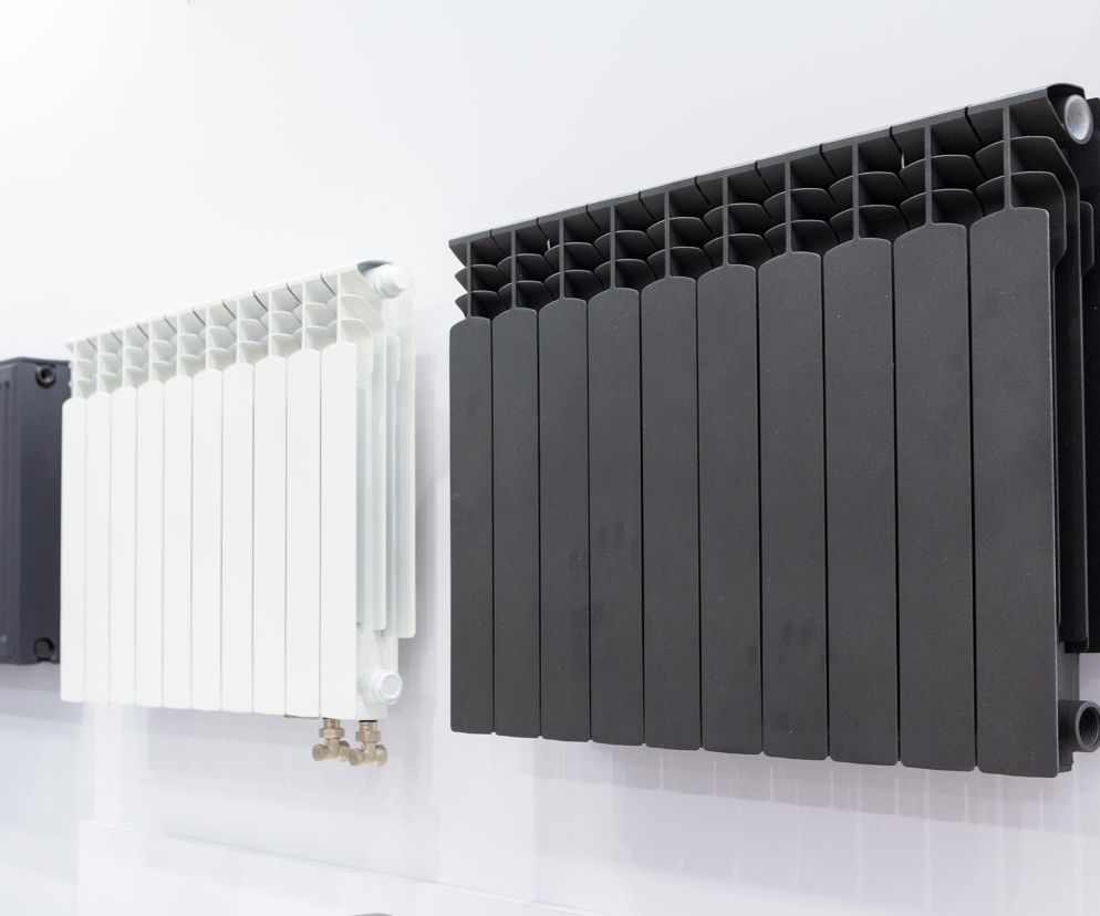Aktualne ceny grzejników 2025. Jak wybrać grzejnik do domu?
