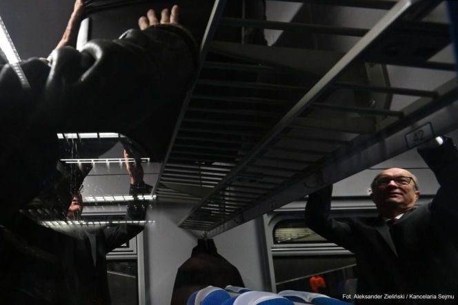 Marszałek Czarzasty pojechał pociągiem do Berlina