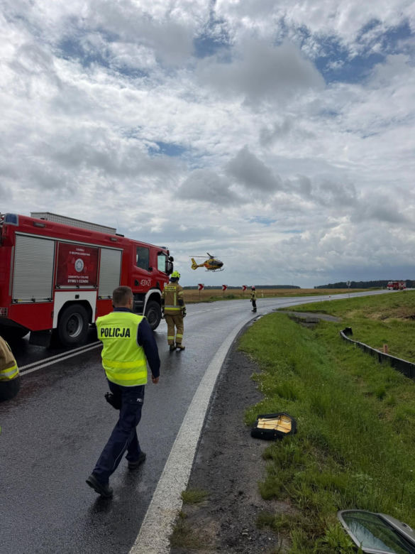 Tragiczny wypadek na Dolnym Śląsku. Dwie osoby nie żyją, droga jest zablokowana!