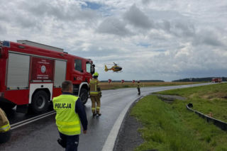 Tragiczny wypadek na Dolnym Śląsku. Dwie osoby nie żyją, droga jest zablokowana!