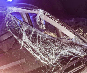 15-latek na hulajnodze zginął pod kołami Opla