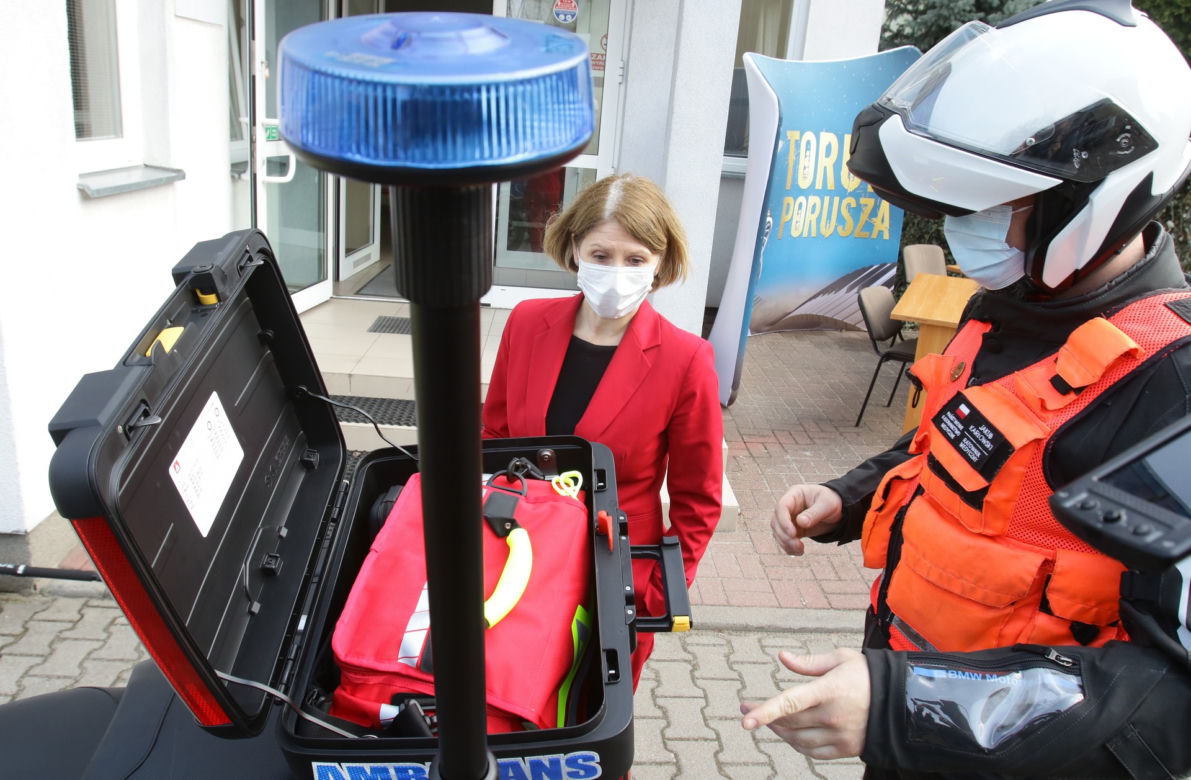 Motoambulans przekazany! Ma ratować życie mieszkańcom Torunia