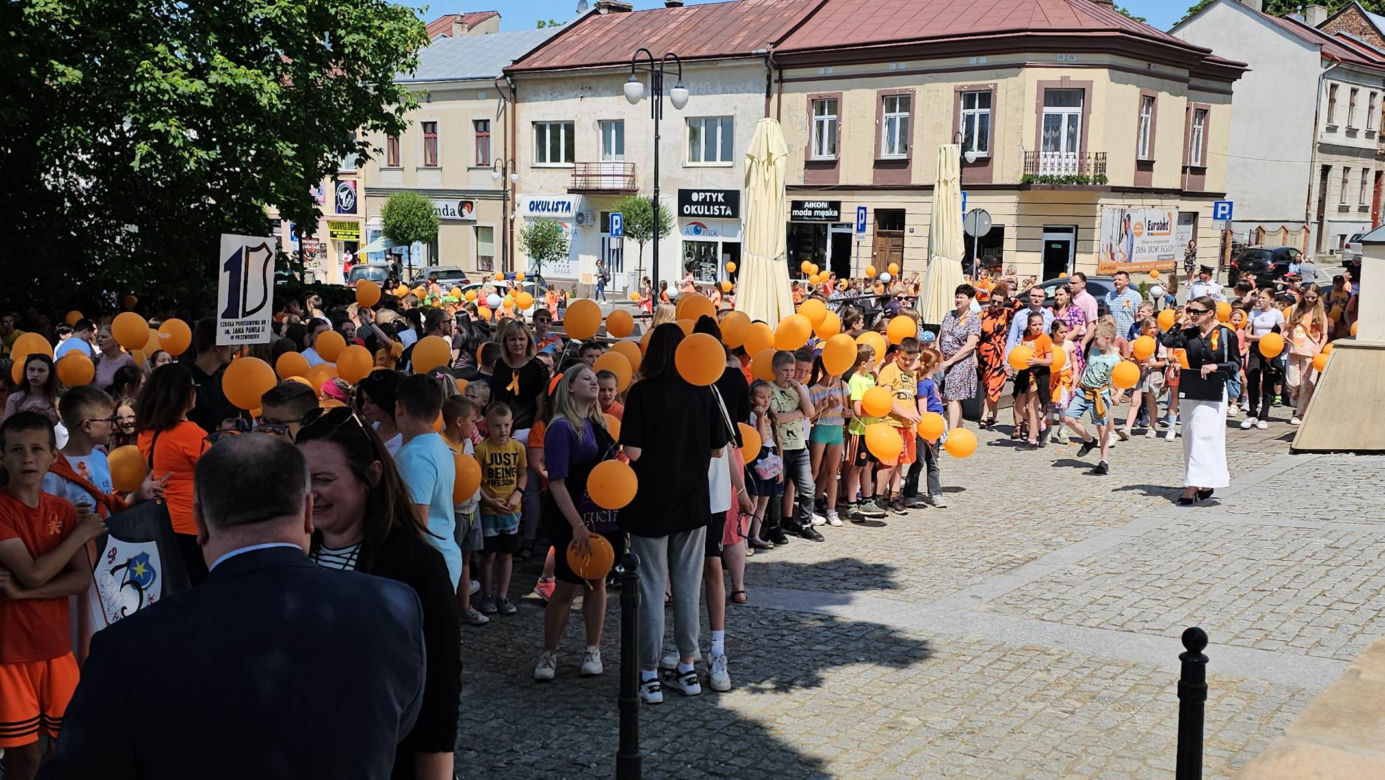 Marsz dzieci przeciw przemocy
